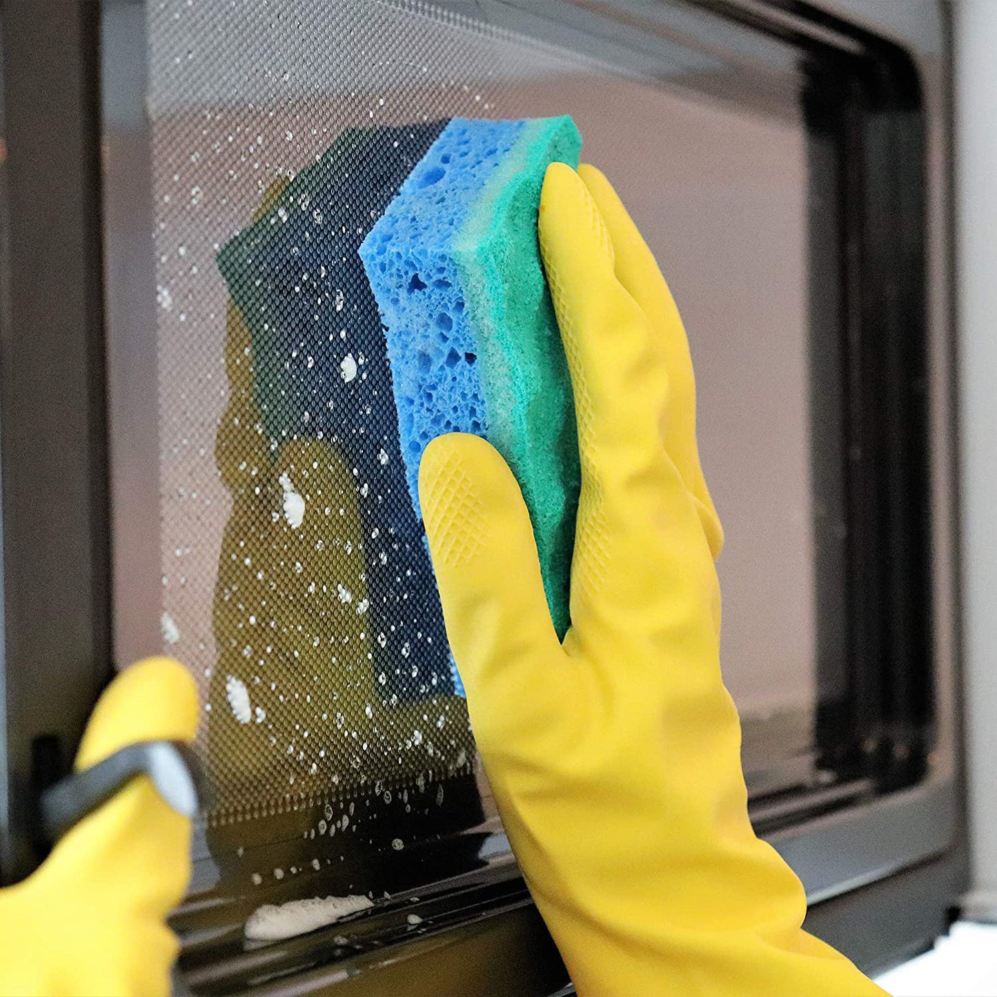 2 Pair Med Yellow Gloves For Types Of Purposes Like Washing Utensils Gardening And Cleaning Toilet Etc.